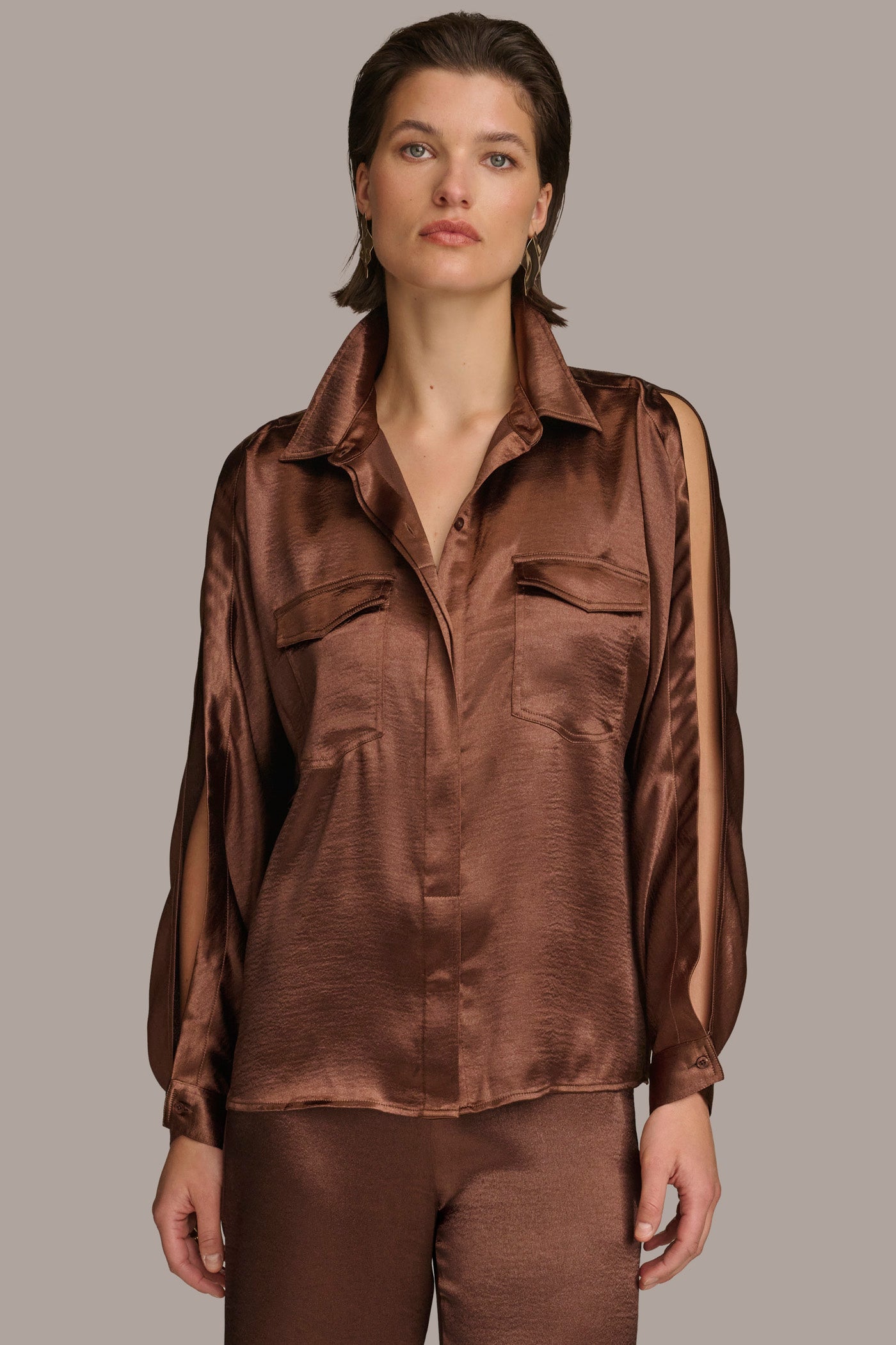 (image for) INCOMPARABLE COLD SHOULDER COLLARED BUTTON DOWN